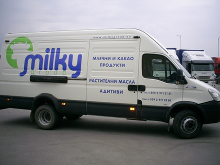 Надписи от автомобилно фолио за 2D кривини